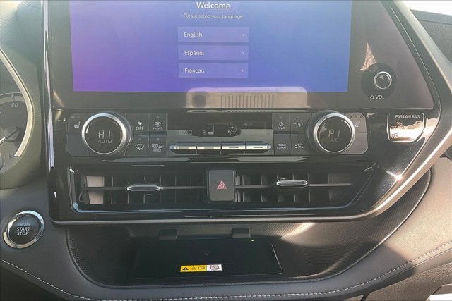 2023 Toyota Highlander Base