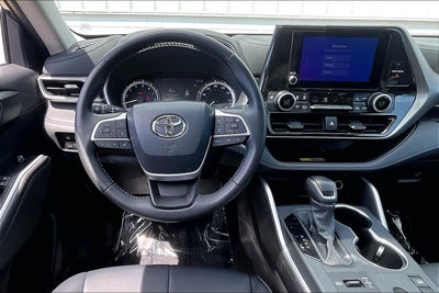2026 Toyota Highlander XLE
