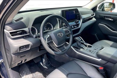 2026 Toyota Highlander XLE