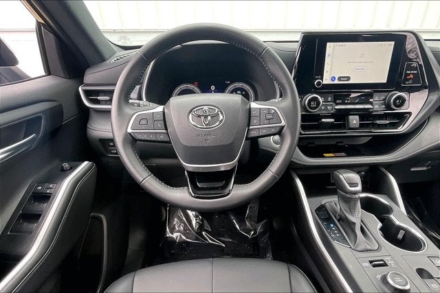 2025 Toyota HIGHLANDER XSE