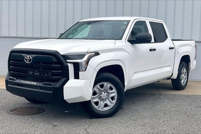 2023 Toyota Tundra 4WD SR
