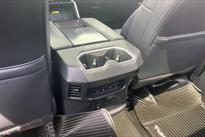 2024 Toyota TUNDRA 4X4 Platinum