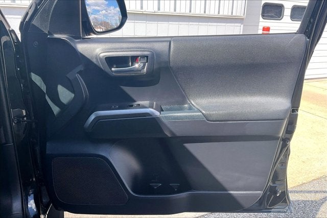 2018 Toyota Tacoma Base