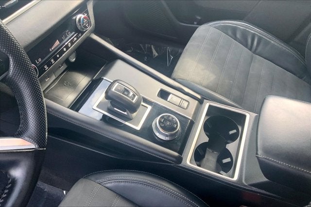 2022 Mitsubishi Outlander SE