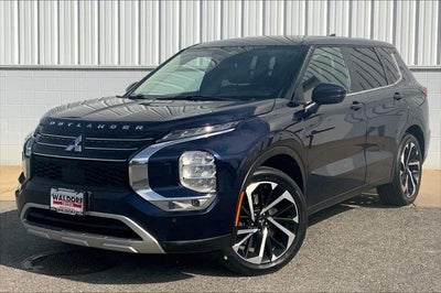 2022 Mitsubishi Outlander SE