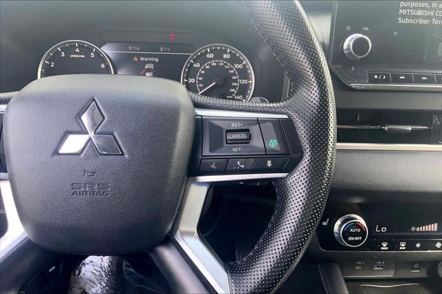 2022 Mitsubishi Outlander SE