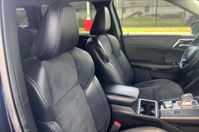 2022 Mitsubishi Outlander SE