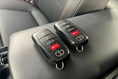 2025 Toyota Prius Plug-in Hybrid XSE Premium
