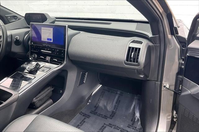 2023 Toyota bZ4X Limited