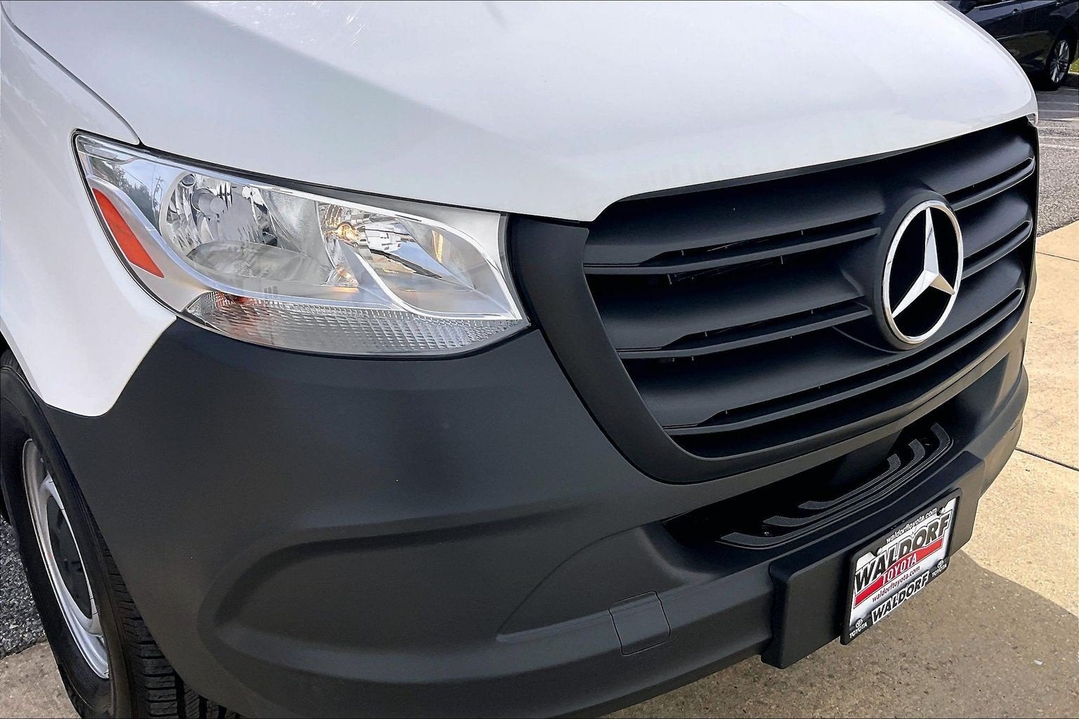2024 Mercedes-Benz Sprinter Passenger 144 WB