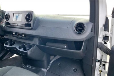 2024 Mercedes-Benz Sprinter Passenger 144 WB