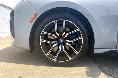 2024 BMW 740i 740i