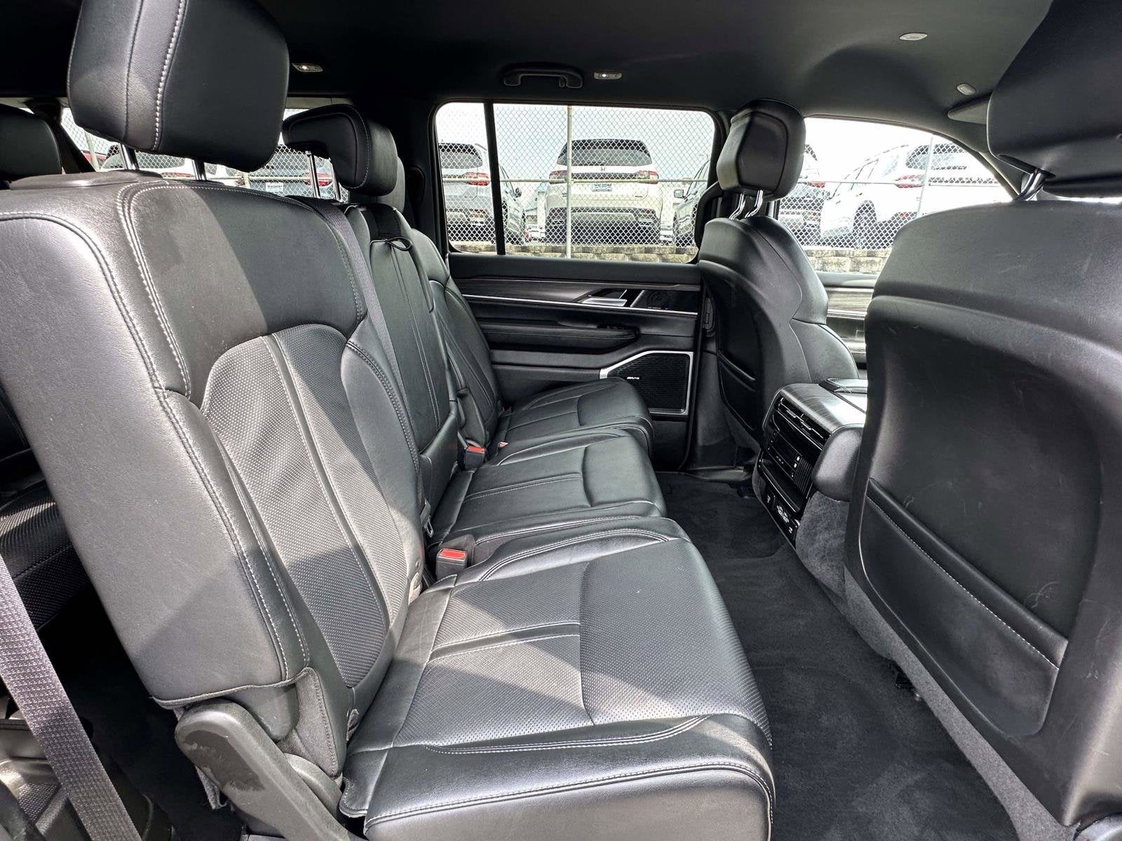 2024 Jeep Wagoneer L Series II