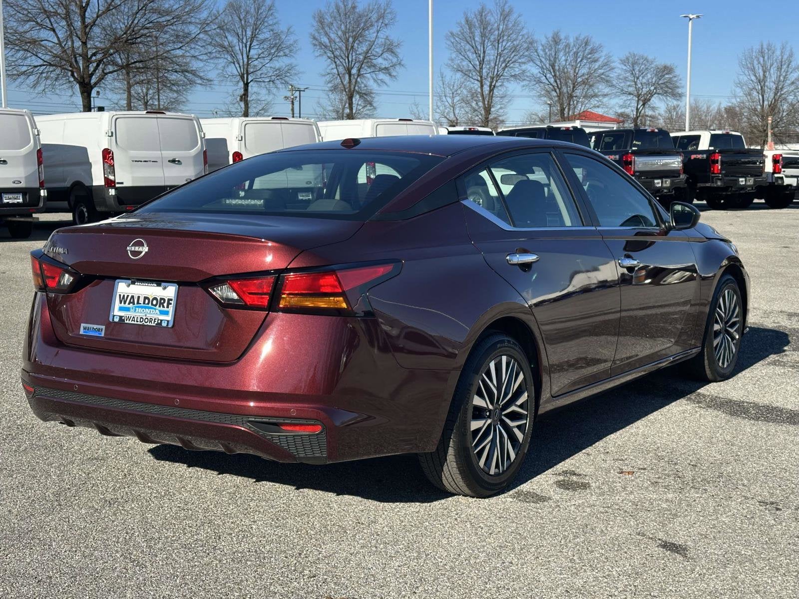 2025 Nissan Altima SV