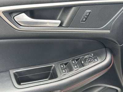 2022 Ford Edge ST Line