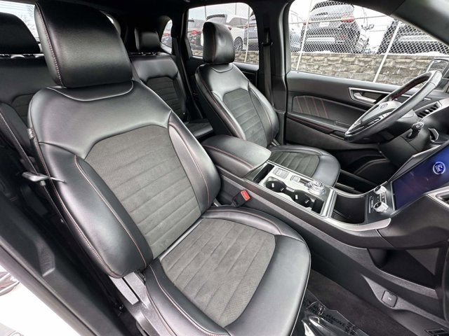 2022 Ford Edge ST Line