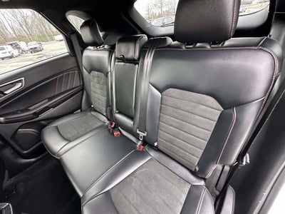 2022 Ford Edge ST Line