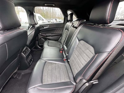 2022 Ford Edge ST Line