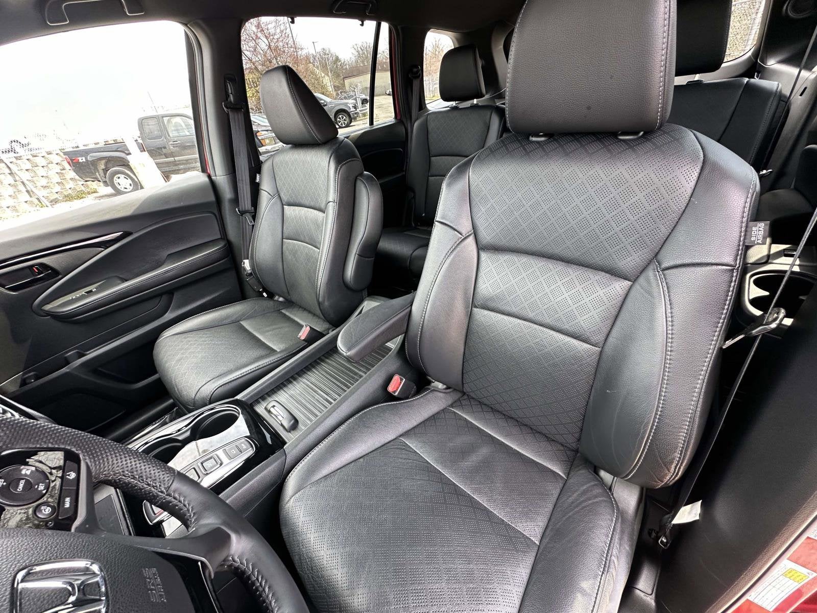 2023 Honda Passport Elite