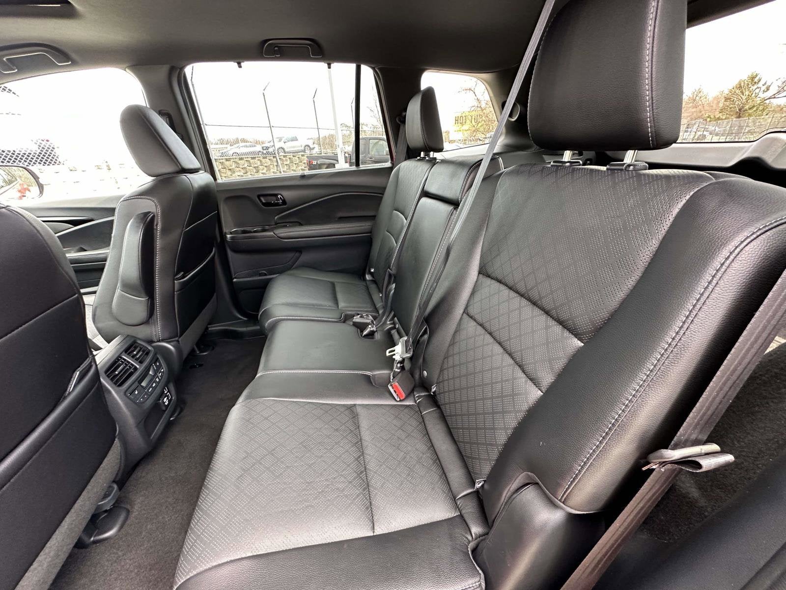 2023 Honda Passport Elite