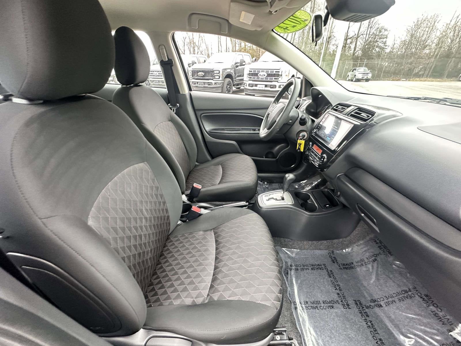 2024 Mitsubishi Mirage ES