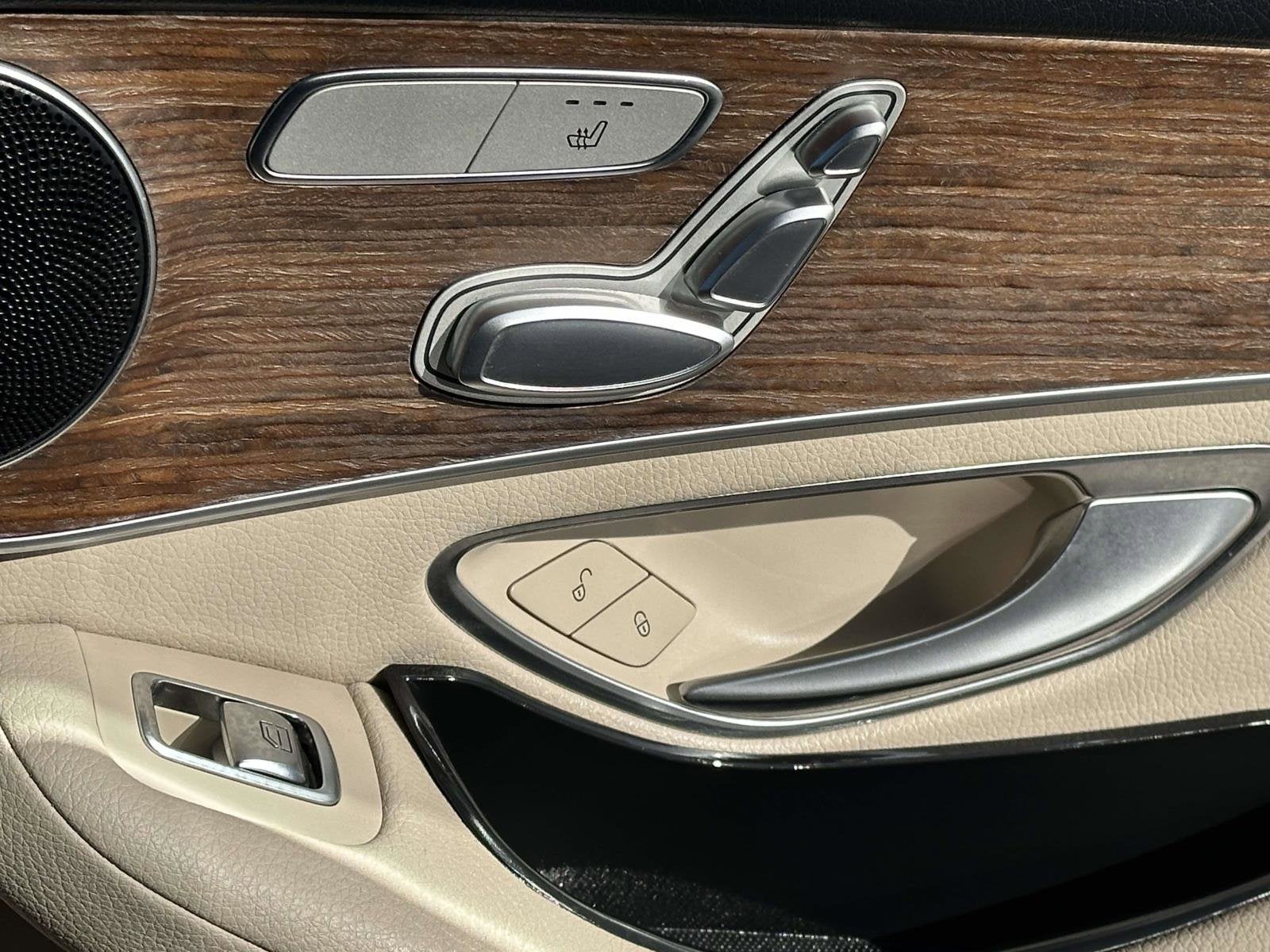 2020 Mercedes-Benz GLC GLC 300