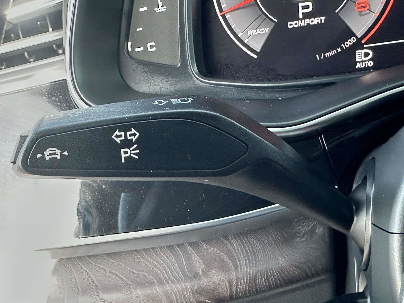 2019 Audi Q8 Premium Plus