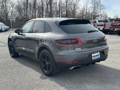 2018 Porsche Macan Base
