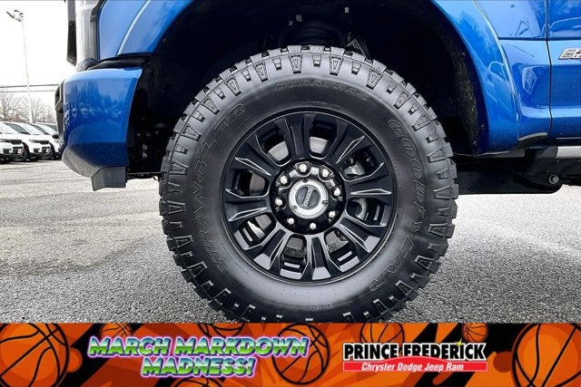 2022 Ford Super Duty F-350 SRW Ultimate Lariat Tremor