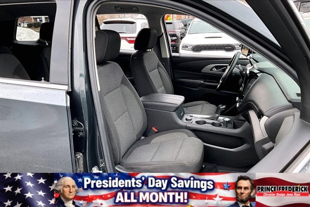 2020 Chevrolet Traverse LT Cloth