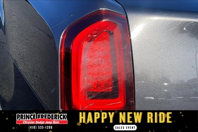 2022 Chrysler 300 300S