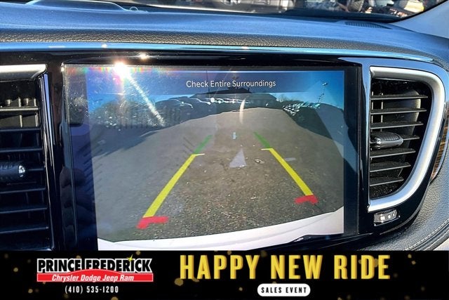 2023 Chrysler Pacifica Hybrid Limited