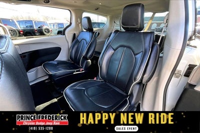 2023 Chrysler Pacifica Hybrid Limited