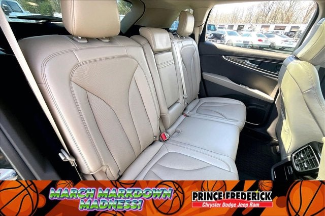 2022 Lincoln Nautilus Reserve