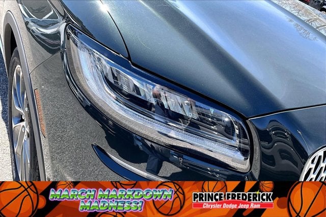 2022 Lincoln Nautilus Reserve