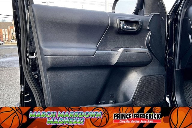 2022 Toyota Tacoma 4WD TRD Sport