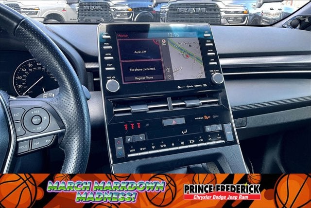 2019 Toyota Avalon Base