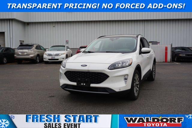 2022 Ford Escape Titanium