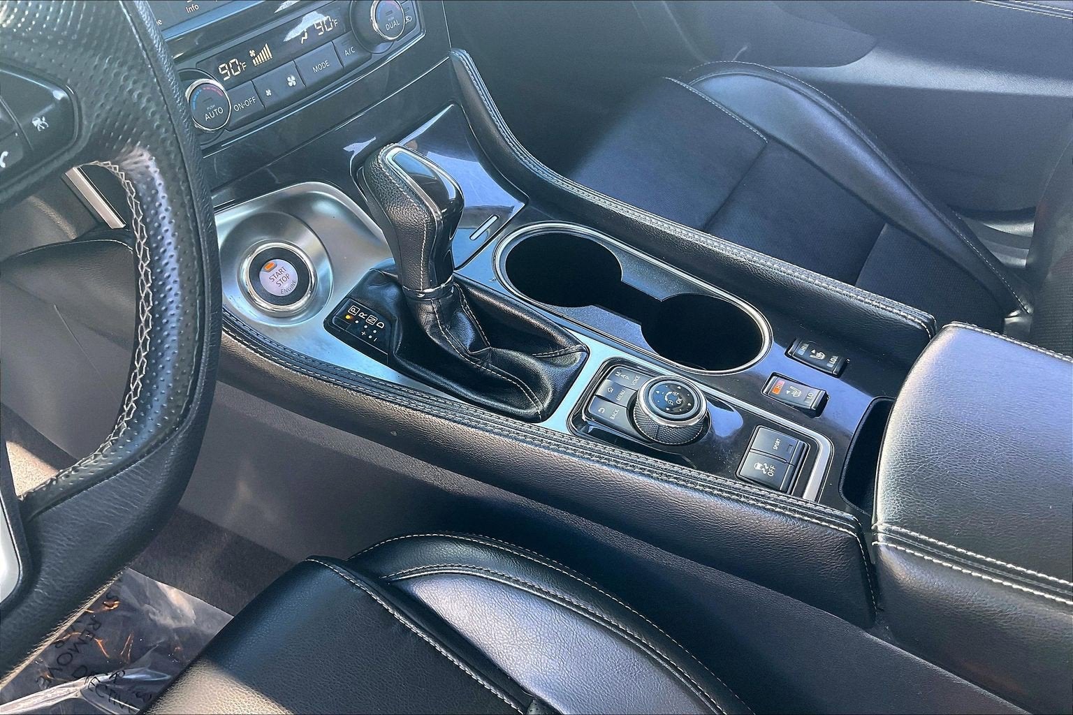 2023 Nissan Maxima SV