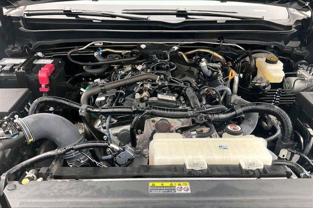 2025 Toyota Tacoma 4WD SR5