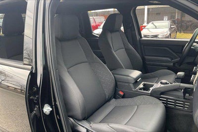 2025 Toyota Tacoma 4WD SR5