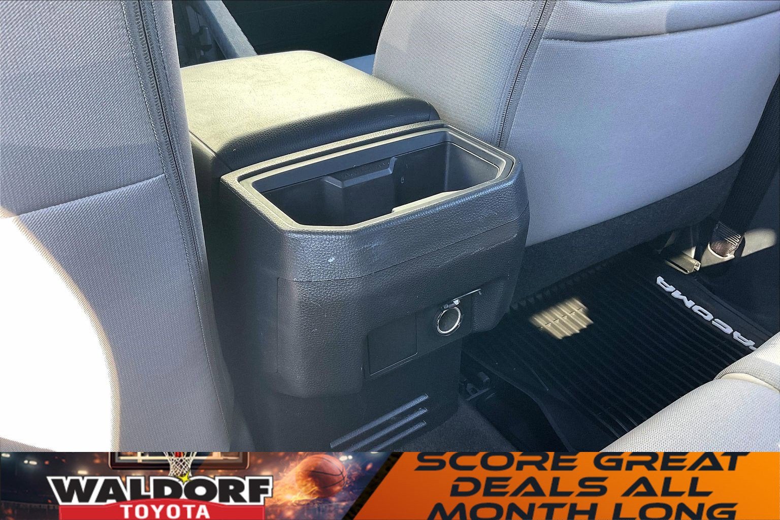 2024 Toyota Tacoma 4WD SR5