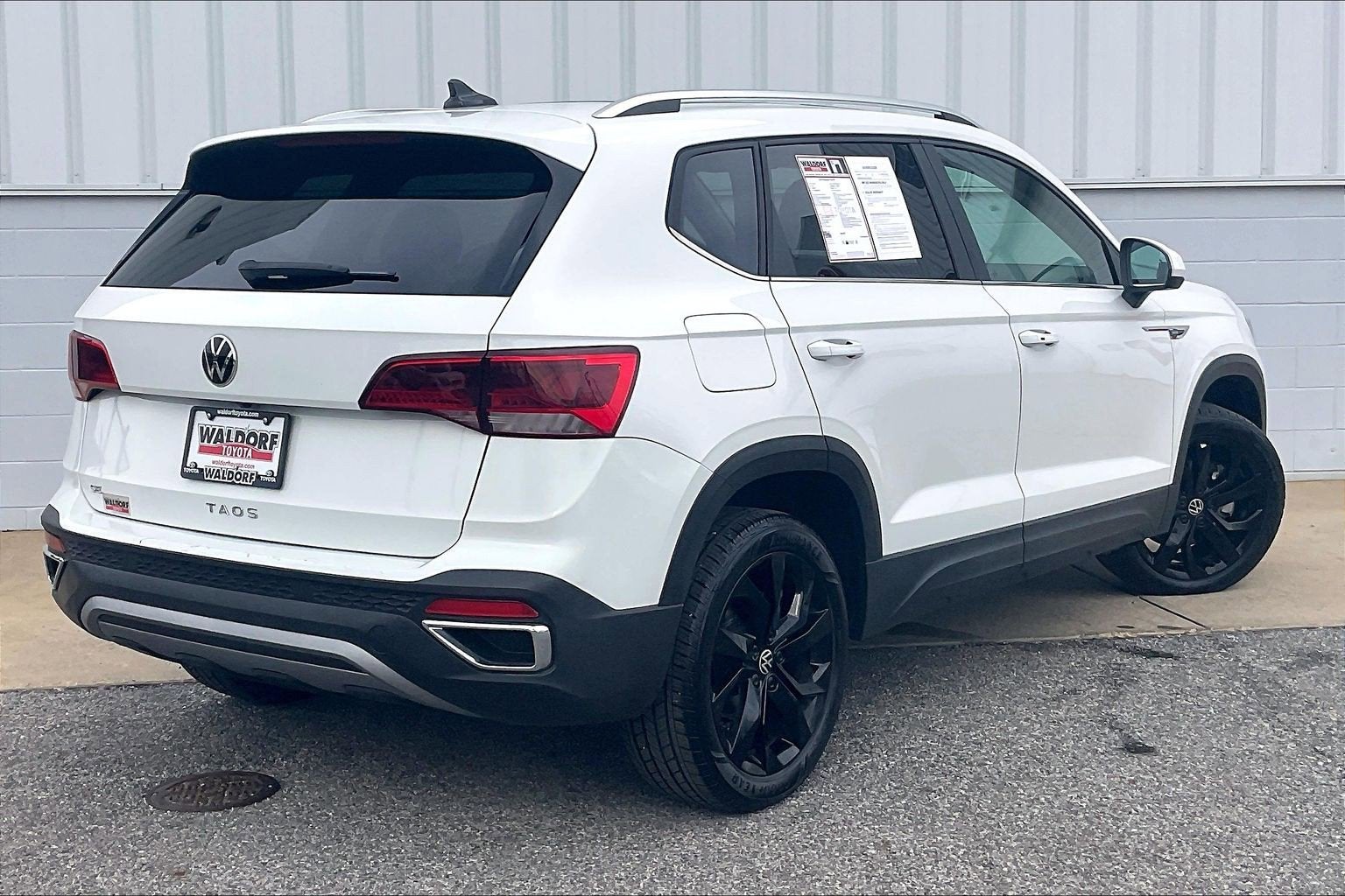 2024 Volkswagen Taos SE