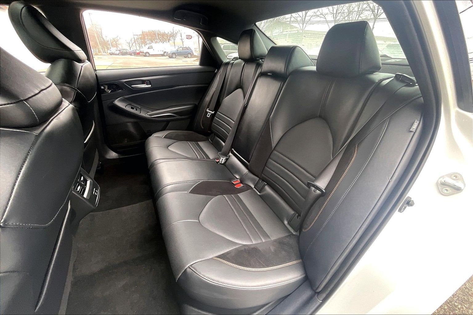 2022 Toyota Avalon Hybrid XSE Nightshade