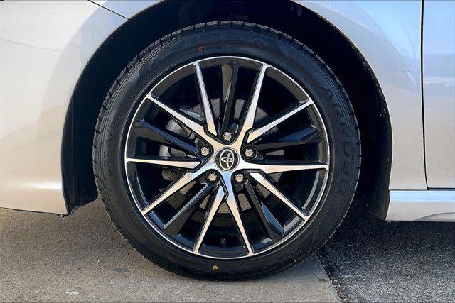 2022 Toyota Camry Base