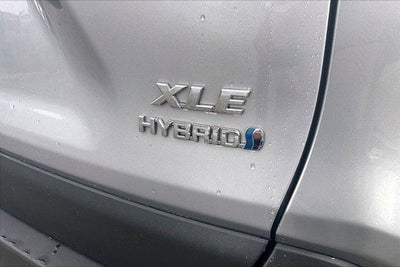 2022 Toyota RAV4 Hybrid XLE