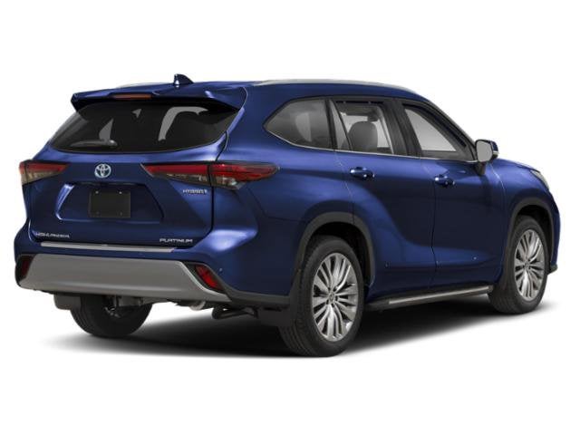 2023 Toyota Highlander Hybrid Platinum