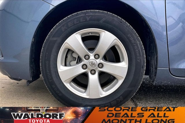 2017 Toyota Sienna LE