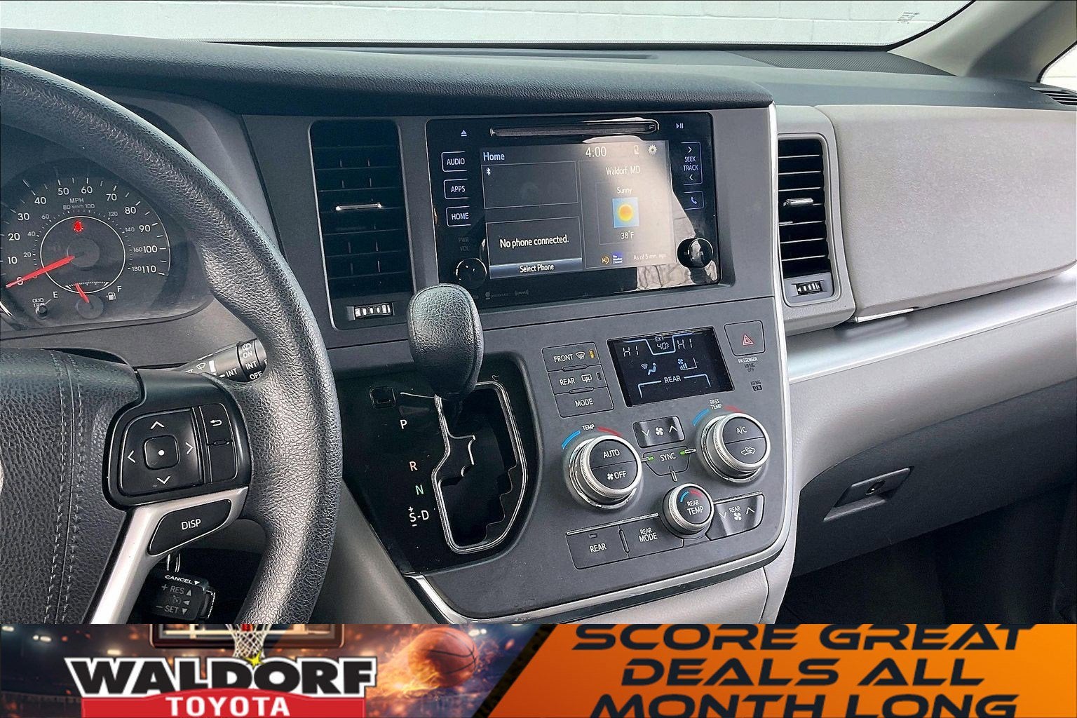 2017 Toyota Sienna LE