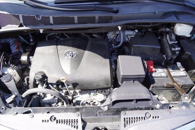 2019 Toyota Sienna XLE